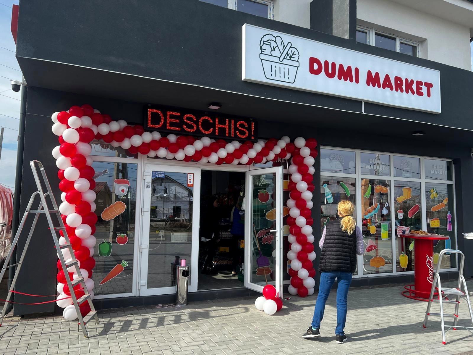Intrarea DUMI MARKET
