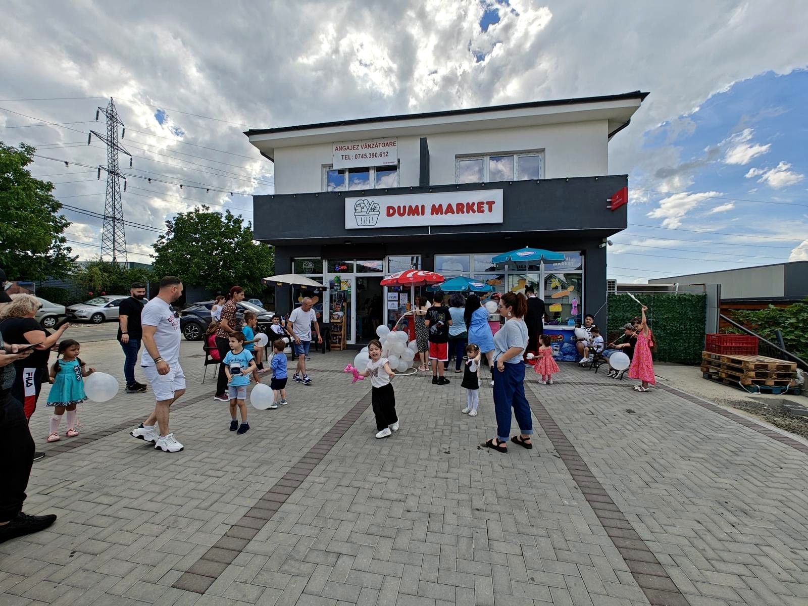 O zi la DUMI MARKET