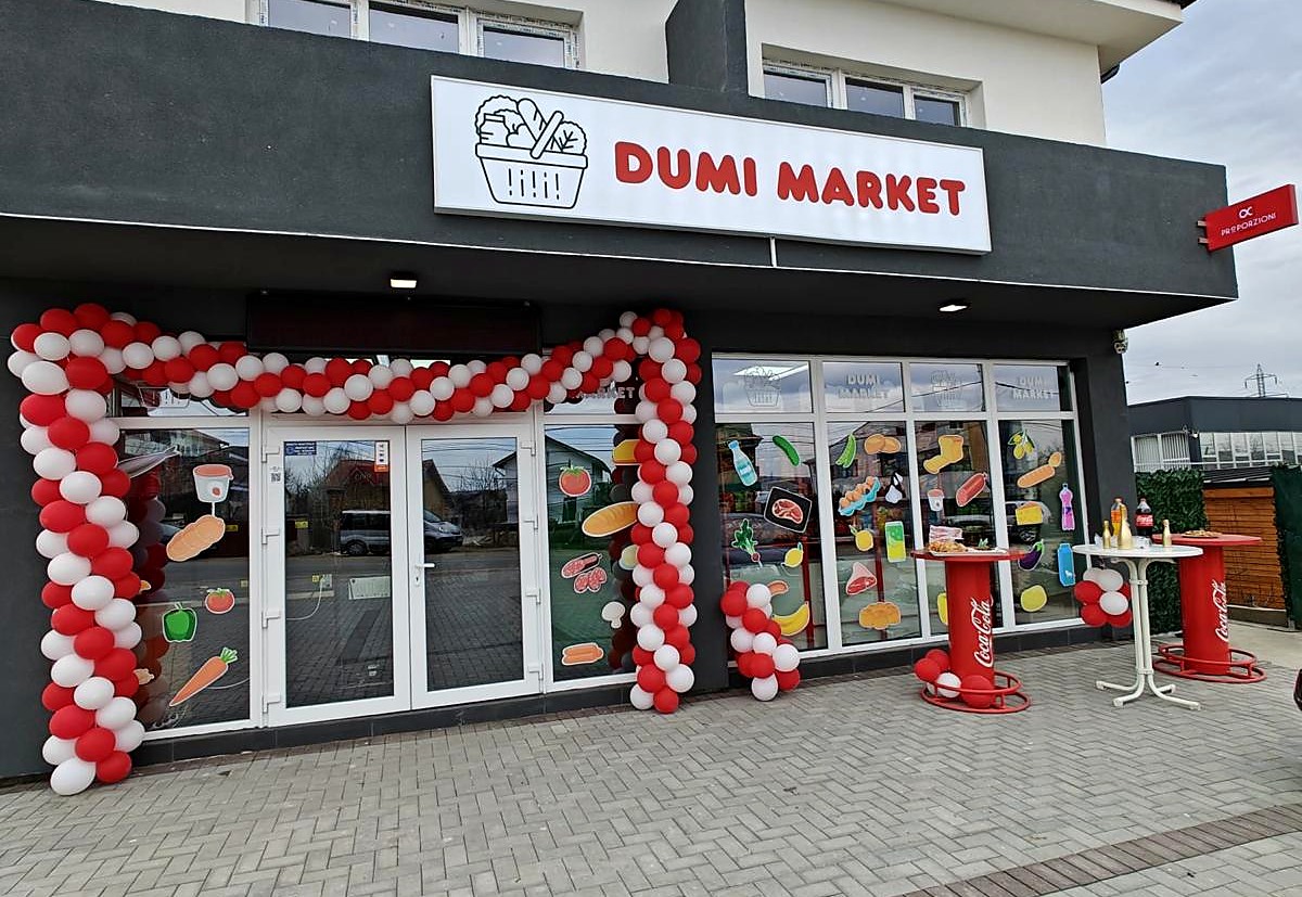 Exterior DUMI MARKET